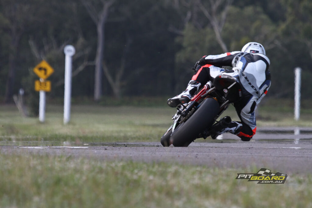 The brakes on the X60R are completely nuts! Jeff nearly went over the 'bar the first time he grabbed them.