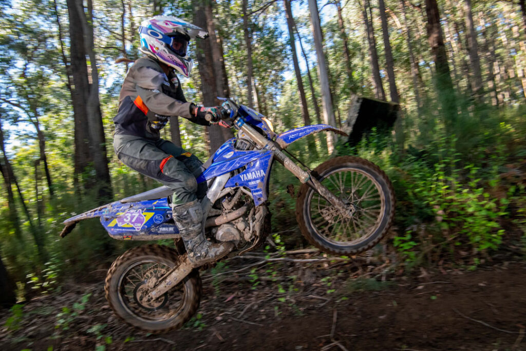 The Erica conditions is clearly treating Yamaha’s Gardiner to a spectacular A4DE, as she took out another class win!