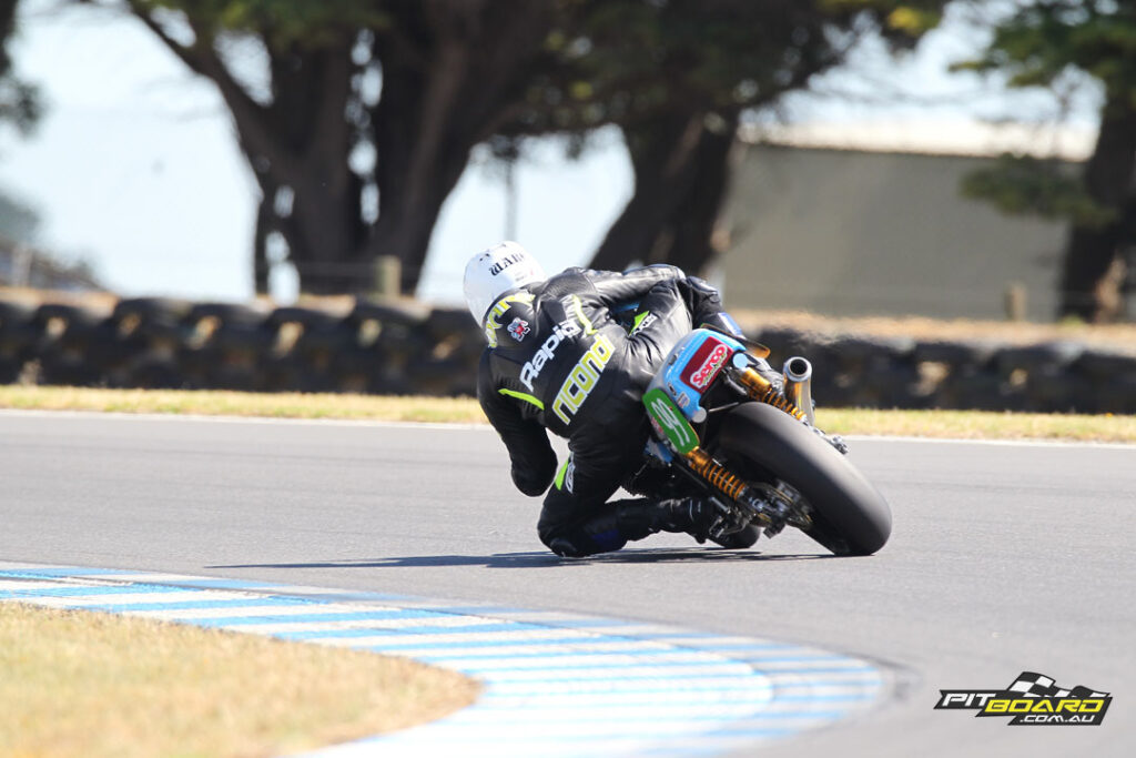  Of course Jeff had to take the amazing machine for a spin... Phillip Island was the setting to see how the Katana could handle some serious cornering speed.