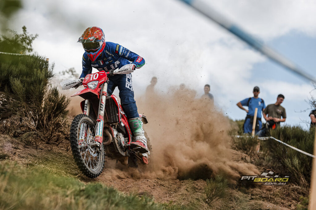 The 2022 edition of the FIM Internation Six Days Enduro was held in Le Puy-en-Velay, a small characteristic village in the Haute-Loire department in the Auvergne-Rhône-Alpe.