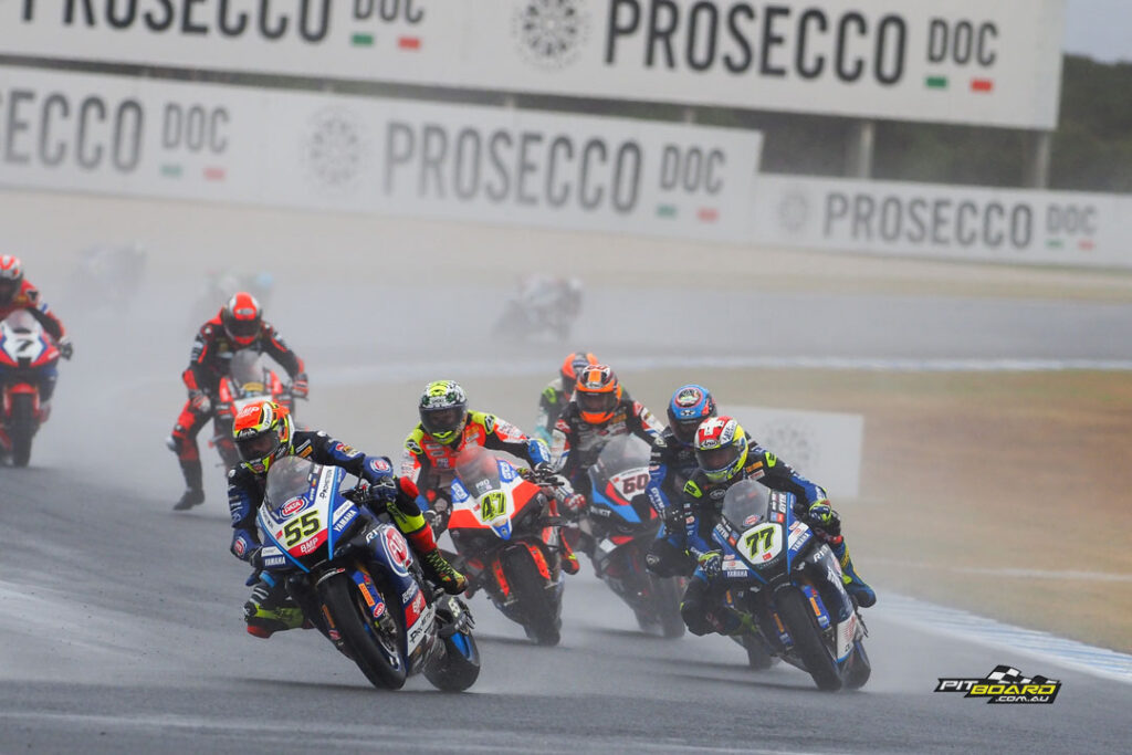 A delayed start to Race 1 in the MOTUL FIM Superbike World Championship provided plenty of drama as rain came down before the start of the race.