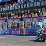David Alonso (Gaviota GASGAS Aspar Team), take a bow. The young Colombian takes his third victory in four races after beating Jaume Masia (Leopard Racing) and Deniz Öncü (Red Bull KTM Ajo) in a phenomenal Moto3 battle.
