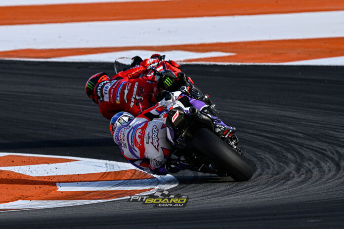 With Martin out, no matter what Bagnaia did, he would be the 2023 World Champion. ‘MARTIN OUT’ was signalled on his pit board as the two KTMs of Binder and Miller were now first and second, with Zarco and Viñales chasing Pecco.