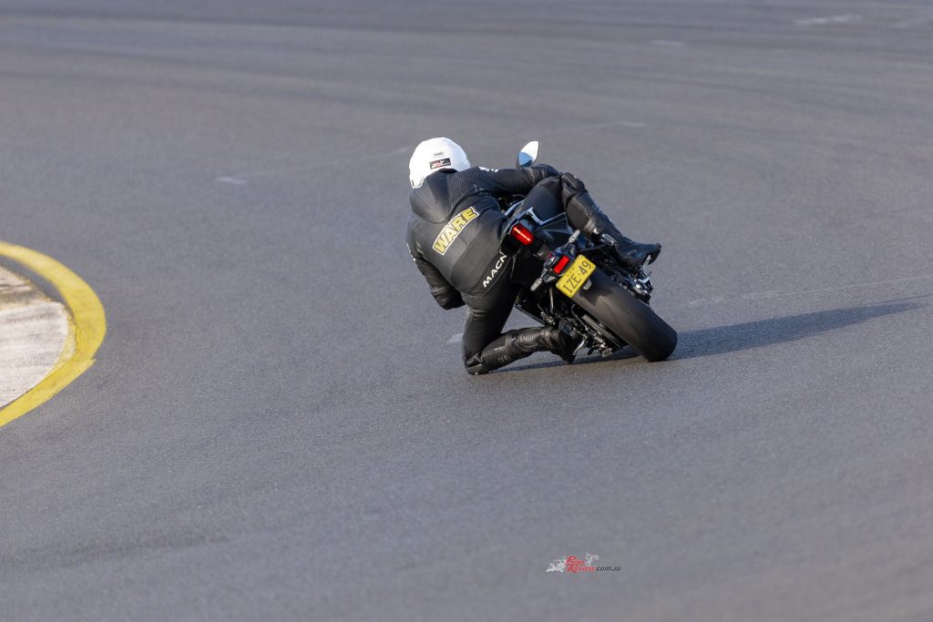Track Test | 2025 Yamaha YZF-R9 Review - Racing, Riding, Motorcycle ...